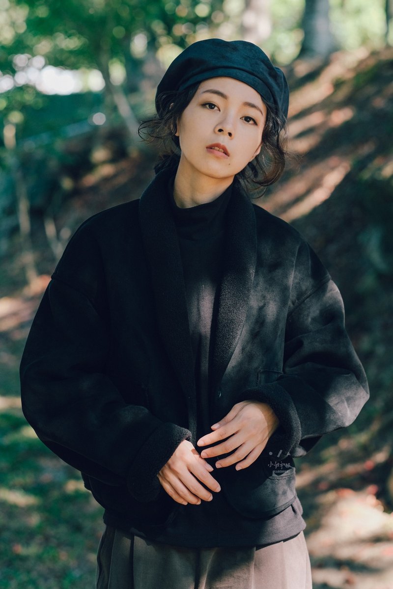 俐落麂皮毛毛立领外套 - 2色 - 黑贵宾 - 女装休闲/机能外套 - 真皮 黑色