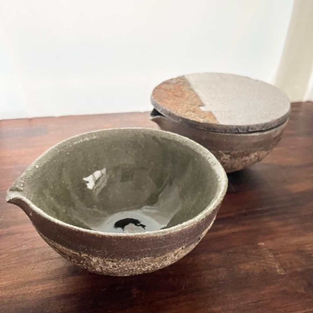 Pinkoi 代购 -  片口碗，烧制，黏土和灰釉（片口小碗） - 碗 - 陶 