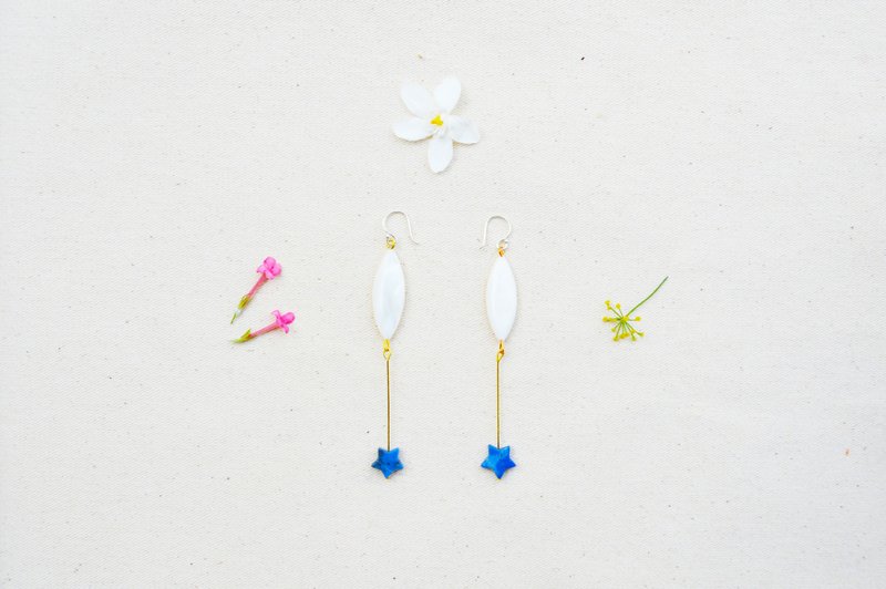 Sunbeam Orchestra Stone Earrings 4 - 耳环/耳夹 - 石头 白色