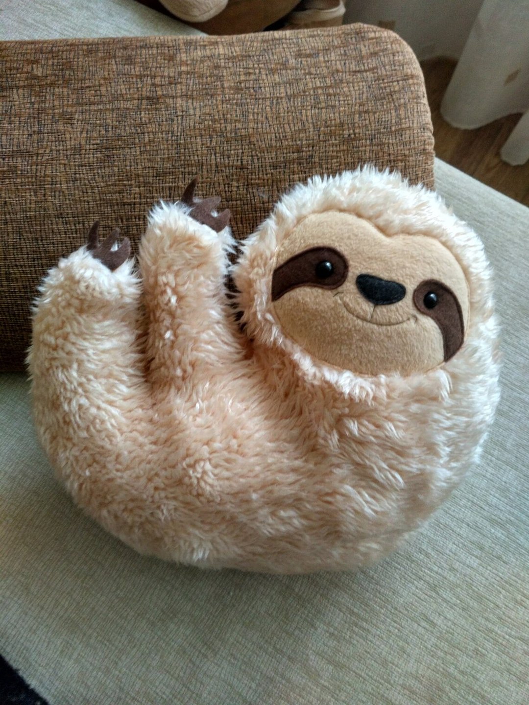 Sloth Pillow (beige) - Cute Toy- Kidsroom Decor - 枕头/抱枕 - 聚酯纤维 白色