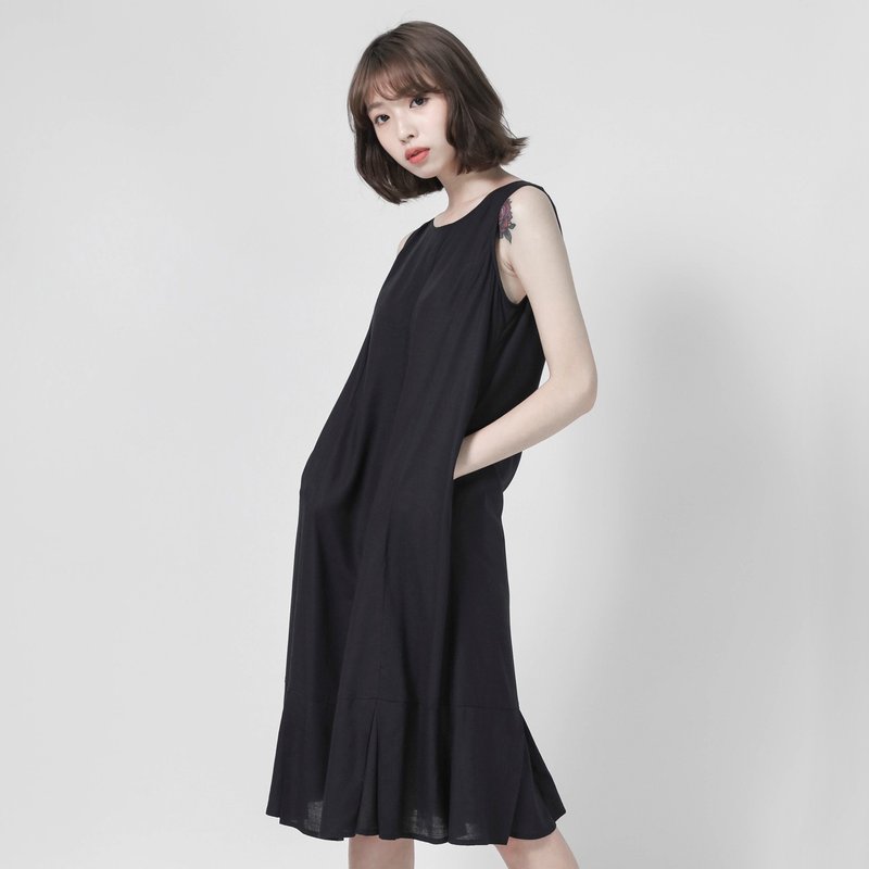 SU:MI said Awareness 意识背心洋装_8SF107_黑 - 洋装/连衣裙 - 棉．麻 黑色