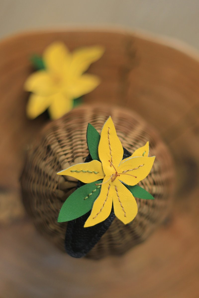 真皮系列 | 原创设计 全手缝 | 百合 | 发夹 发饰 | - 发饰 - 真皮 黄色