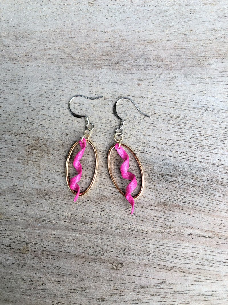 火龙果色闪亮耳环 / 珍珠粘土手作 - 耳环/耳夹 - 粘土 