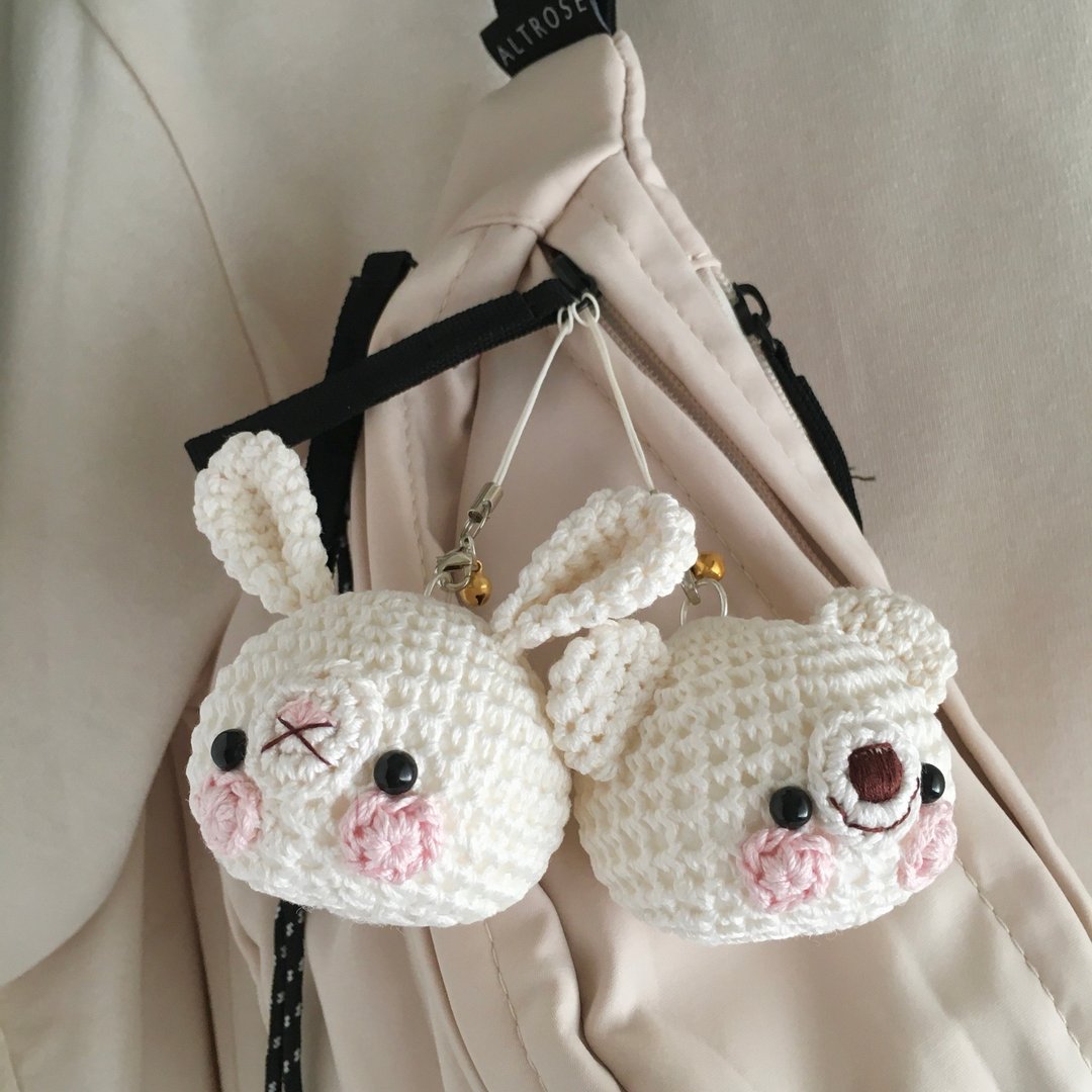 护身符兔子 Amigurumi 钥匙扣脸 | 大号 | 附铃铛 - 玩偶/公仔 - 棉．麻 白色