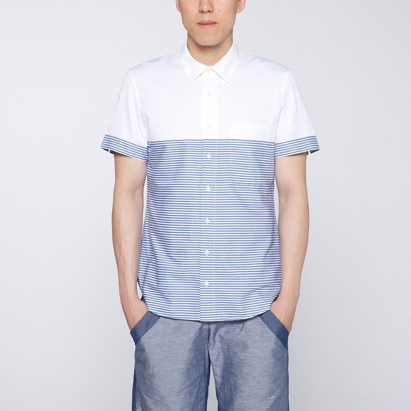 【夏日凉感】胶原蛋白条纹短袖剪接男衬衫-蓝 - 男装衬衫 - 棉．麻 蓝色