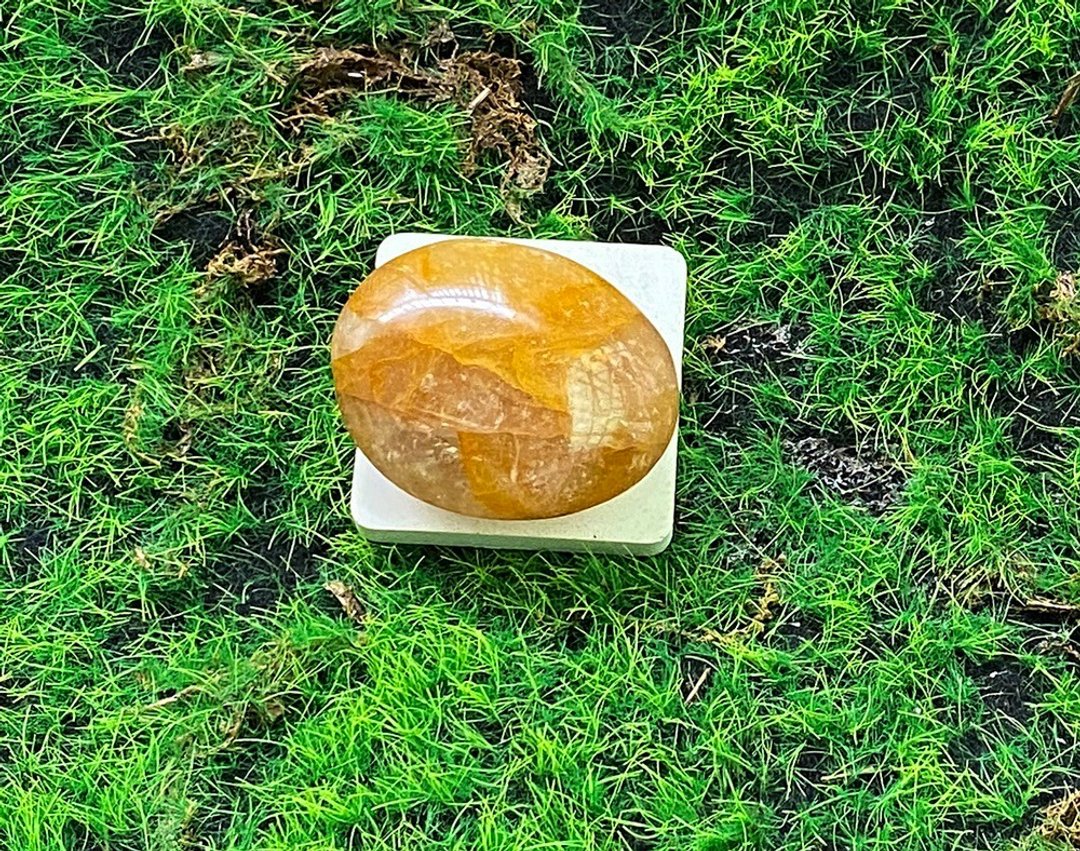天然招财运椭圆形黄胶花水晶 疗愈 开运水晶 旺事业 旺财运 - 摆饰 - 水晶 多色