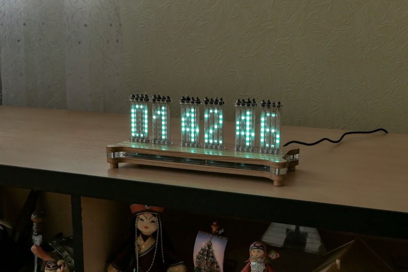 Wi-Fi Anuta IVLM-117 VFD matrix desk clock with wooden case - 数码小物 - 木头 卡其色