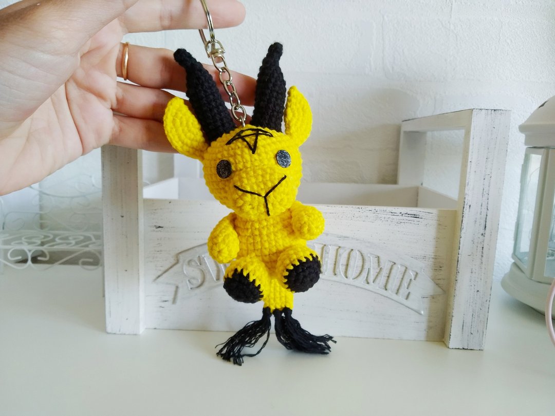 Demon keychain, creepy cute plush, occult gift, baphomet art doll, devil - 钥匙链/钥匙包 - 其他材质 蓝色