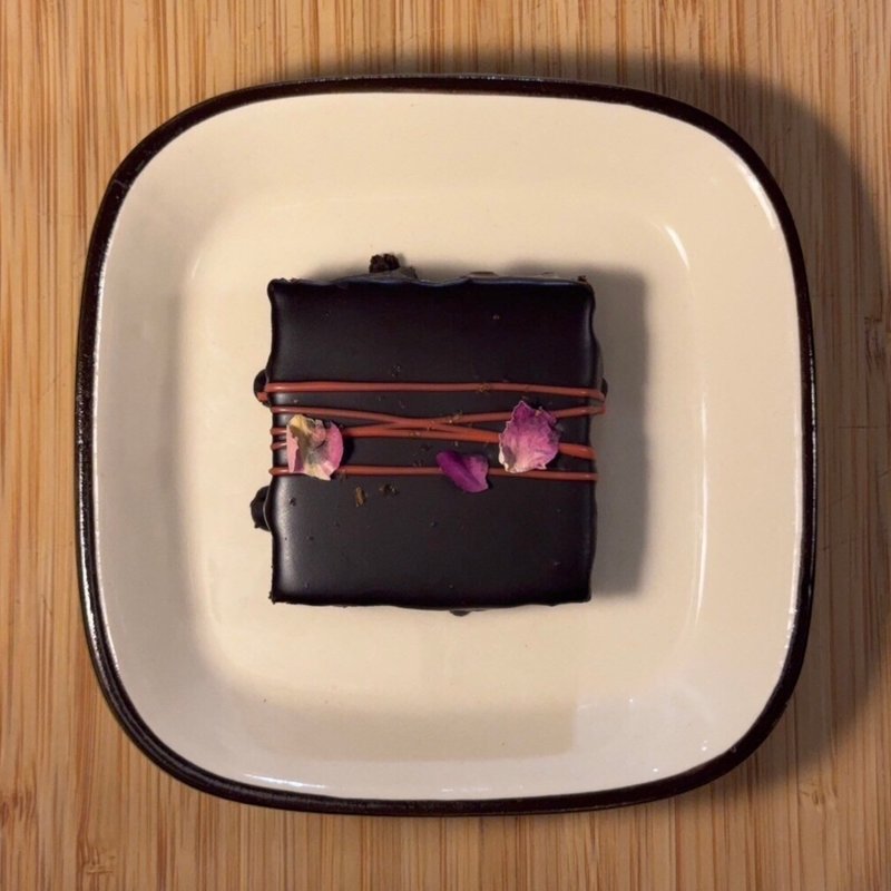 玫瑰黑巧克力黑熊布朗尼 - 蛋糕/甜点 - 新鲜食材 多色