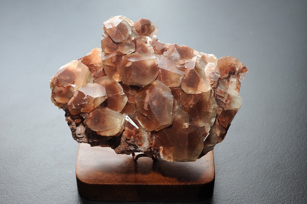 红色方解石(Calcite)/奔驰方解/矿石/水晶/灵修/开运/招财/破煞/ - 摆饰 - 水晶 