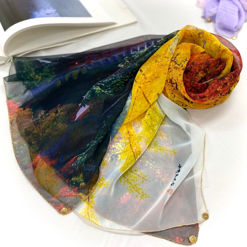 大尺寸雪纺丝巾 摄影师水野克比古作品 京都 三室户寺 锦绣 Ballett Kyoto 柔滑雪纺材质 日本制造 - 丝巾 - 聚酯纤维 橘色