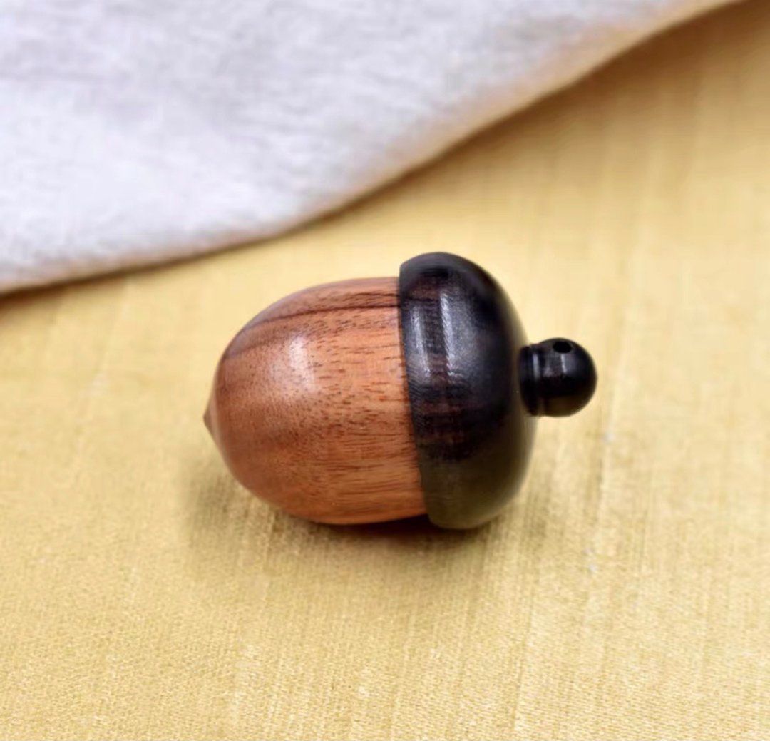 辟邪保平安 I檀木松果迷你盒子 I吊坠 31*22mm I情人节 I生日礼物 - 其他 - 木头 
