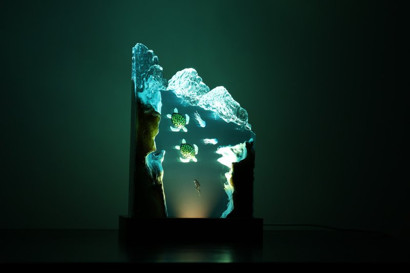 海龟漫游、树酯实木夜灯、办公室桌面摆件、居家艺术雕塑、精品 - 摆饰 - 木头 
