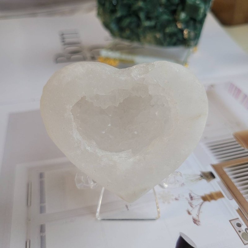 愿望天使~精品级摩洛哥爱心白水晶晶洞(03)附底座 - 摆饰 - 水晶 