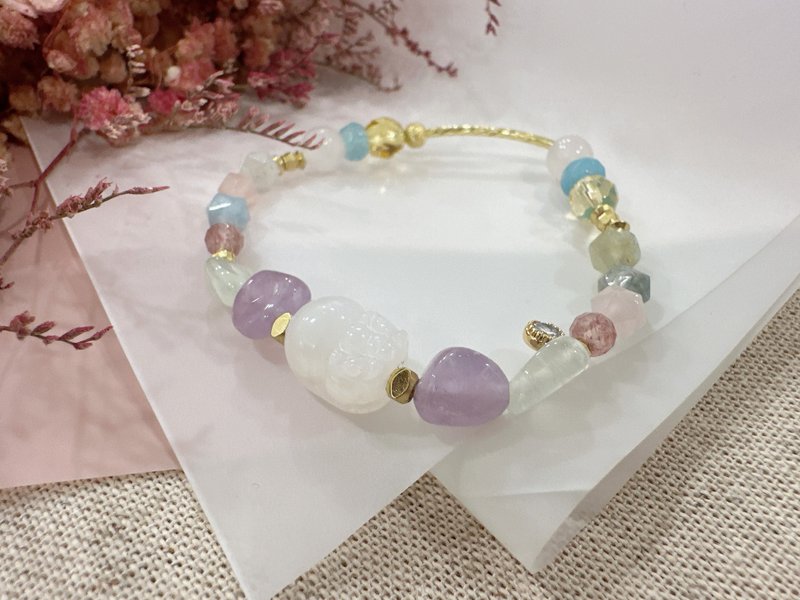 月光石貔貅手串 // 葡萄石 摩根石 黄水晶 黄铜手链 - 手链/手环 - 铜/黄铜 多色