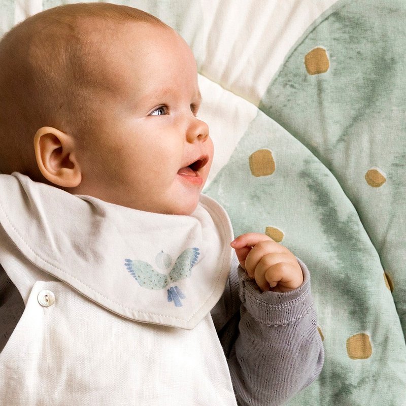 【瑞典ELODIE DETAILS】有机棉口水巾 -Watercolour Wings 小飞侠 - 围嘴/口水巾 - 棉．麻 多色