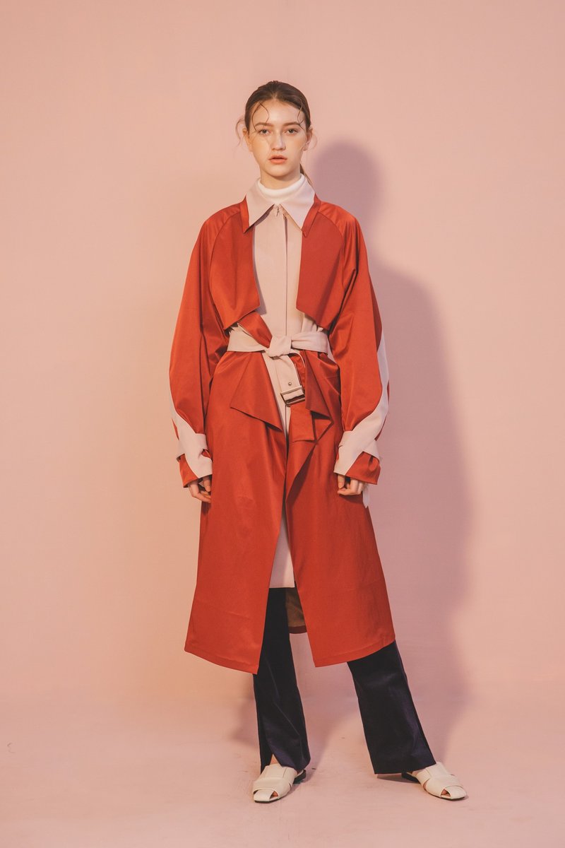 Sample Sale / 设计款层次长风衣-红 - 女装休闲/机能外套 - 聚酯纤维 红色