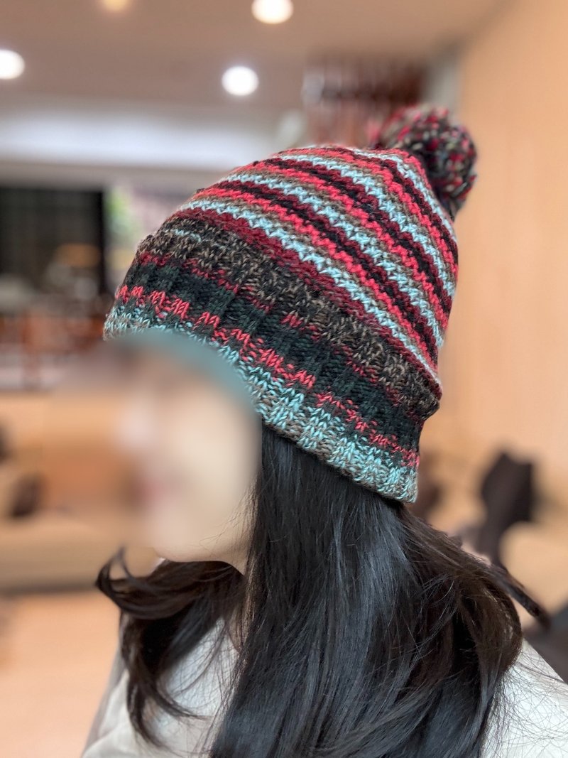 /精品/北欧织纹男女红咖翻边堆堆帽毛球细软纯羊毛帽手工全衬防风 - 帽子 - 羊毛 红色