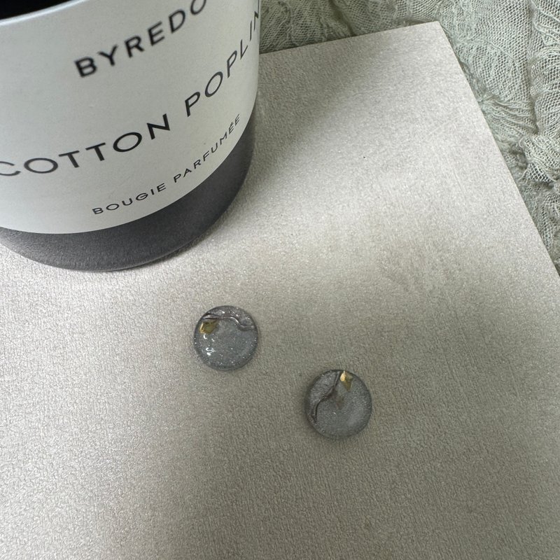 MUMU 星之光耳夹耳环  HAND MADE 可选择要制作成耳夹还是耳 - 耳环/耳夹 - 树脂 