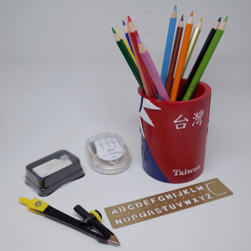 台湾Taiwan国旗笔桶 - 笔筒/笔座 - 其他材质 红色
