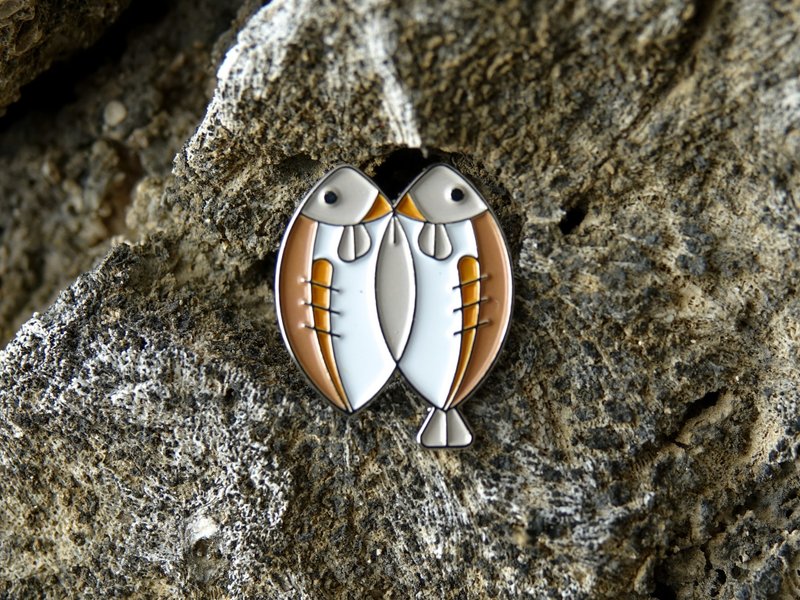 | 里海徽章 | 臭肚鱼干 - 徽章/别针 - 其他材质 