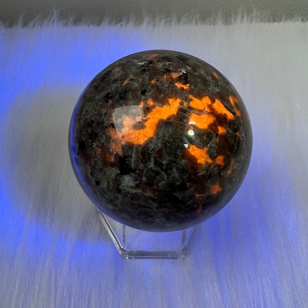 火焰石球 | 水晶 | 水晶球 | 水晶摆件 - 摆饰 - 水晶 灰色