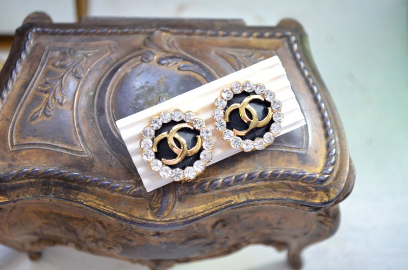 日本中古贵族水钻CHANEL夹式耳环耳夹 贵妇 日本高级古着珠宝首饰 - 耳环/耳夹 - 其他材质 金色