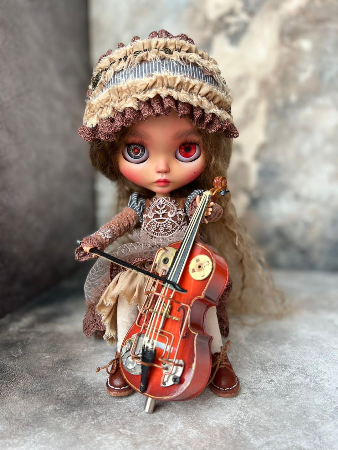 Custom blythe steampunk girl curly hair with cello - 玩偶/公仔 - 塑料 白色