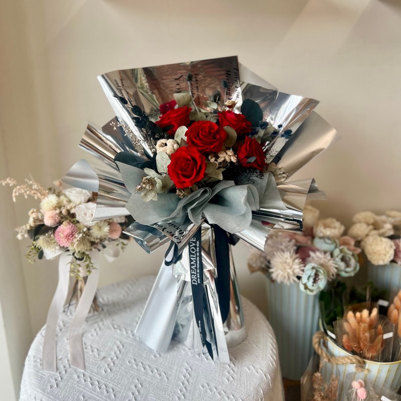 迷幻金属风永生玫瑰花束 - 干燥花/捧花 - 植物．花 多色