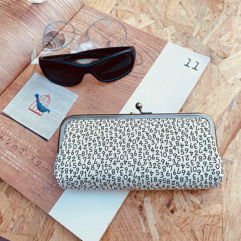 口金包/眼镜包/笔袋/化妆包/礼物/台湾制造【1234567】 - 零钱包 - 棉．麻 