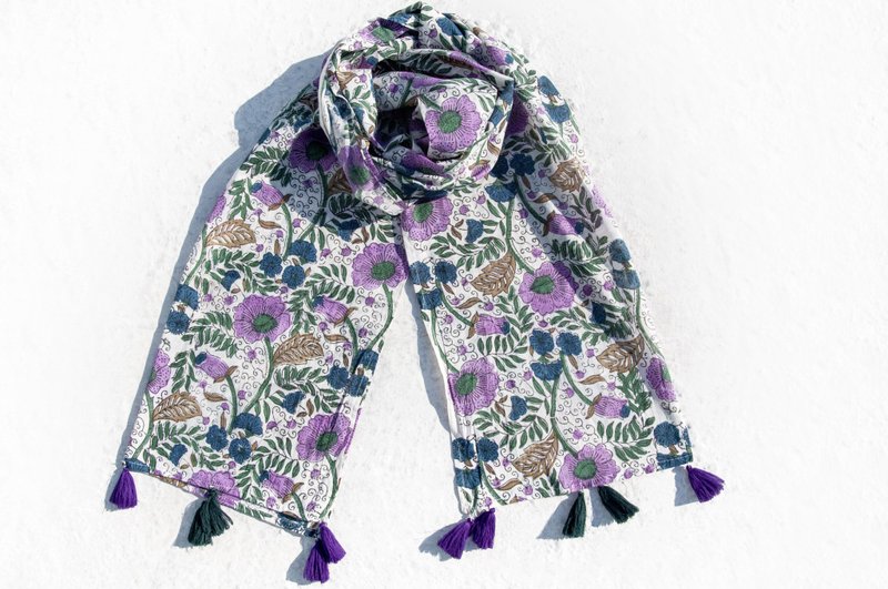 手工木刻印植物染围巾手工织围巾 编织围巾 草木染纯绵丝巾-花朵 - 围巾/披肩 - 棉．麻 多色