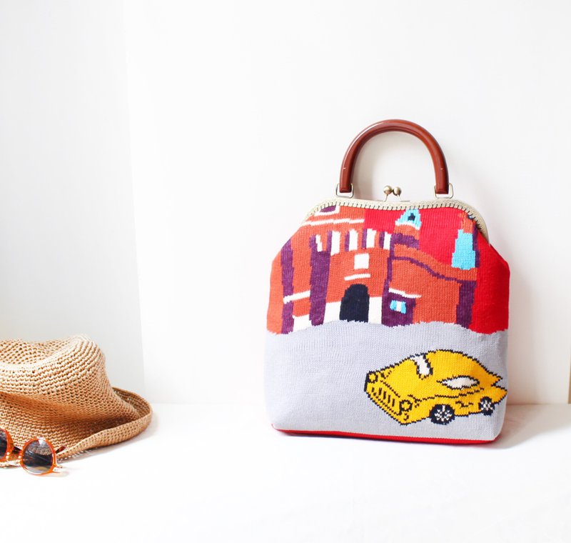 红色汽车毛线毛衣大口金提包（限量一只 - 手提包/手提袋 - 纸 红色