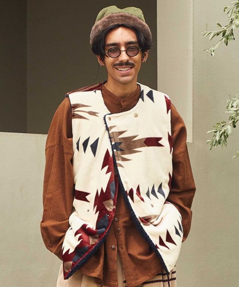 【热门预购】超保暖图腾毛毯刷毛中性背心NOMADY (4色) CCKP4305 - 女装背心 - 其他材质 