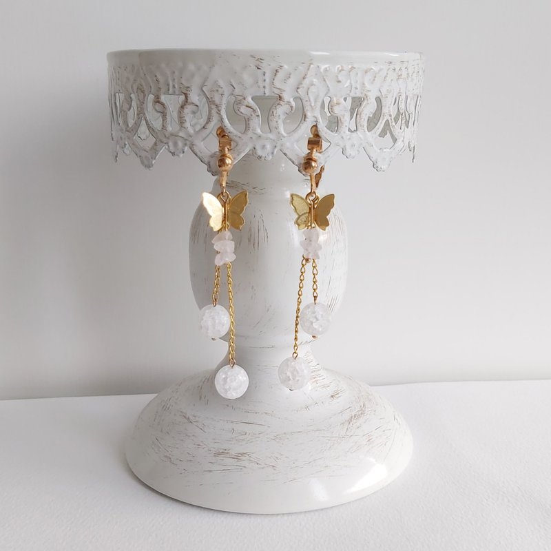 Aiyana 天然粉水晶 黄铜蝴蝶 复古系列 耳环 - 耳针/耳夹 - 耳环/耳夹 - 水晶 粉红色