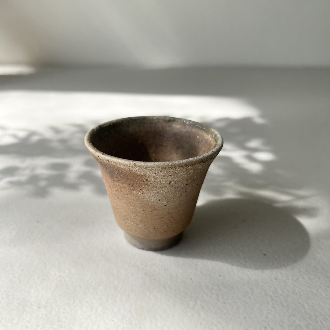 柴烧陶 手工倒钟茶杯 雾金 - 茶具/茶杯 - 陶 卡其色