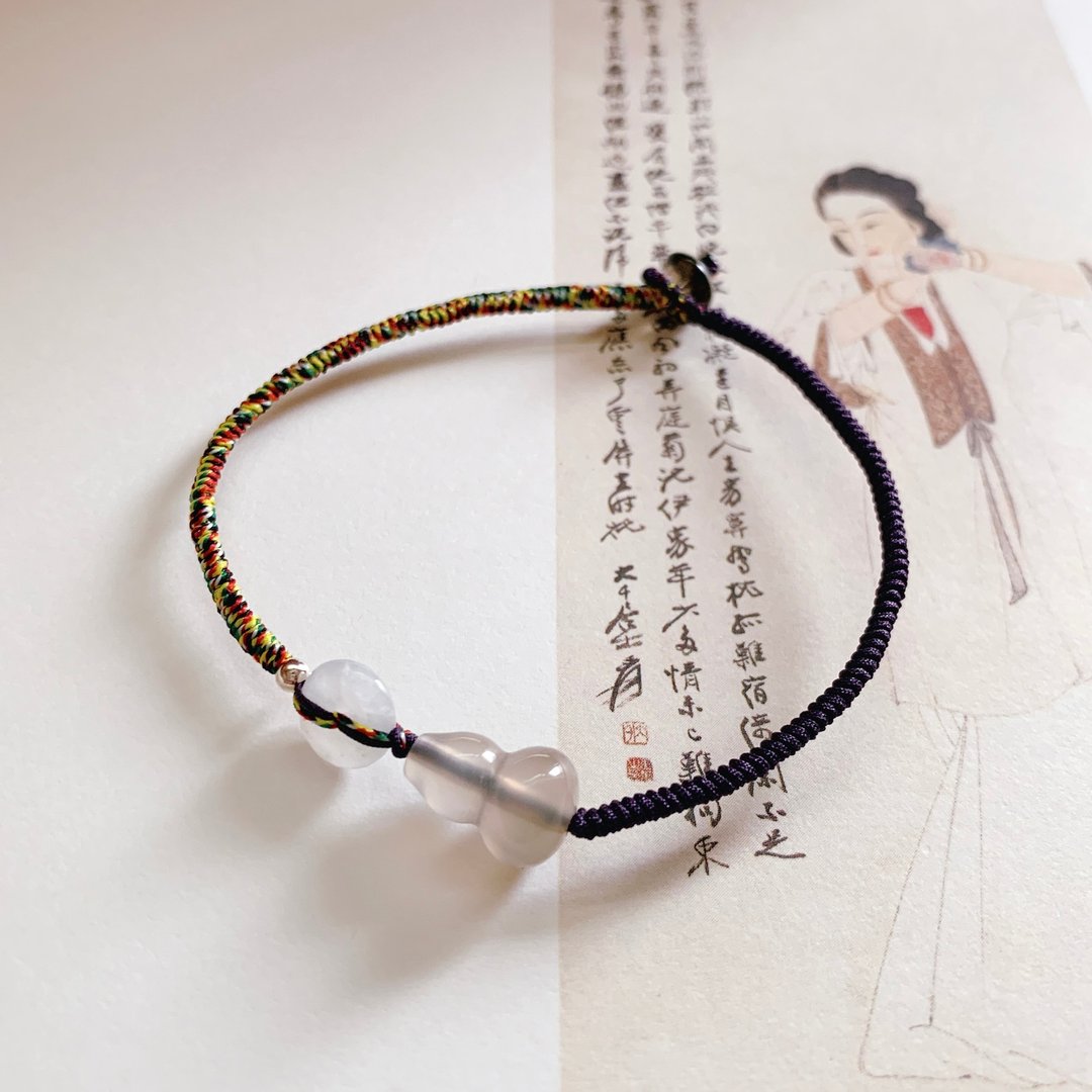 手作 葫芦记。天然翡翠小平安扣冰飘南红葫芦 古风编织手链手绳 - 手链/手环 - 玉石 多色