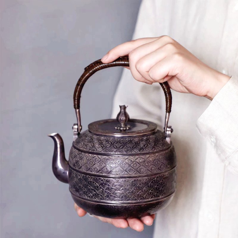手工纯银紫皮钱币纹茶壶 - 茶具/茶杯 - 纯银 紫色