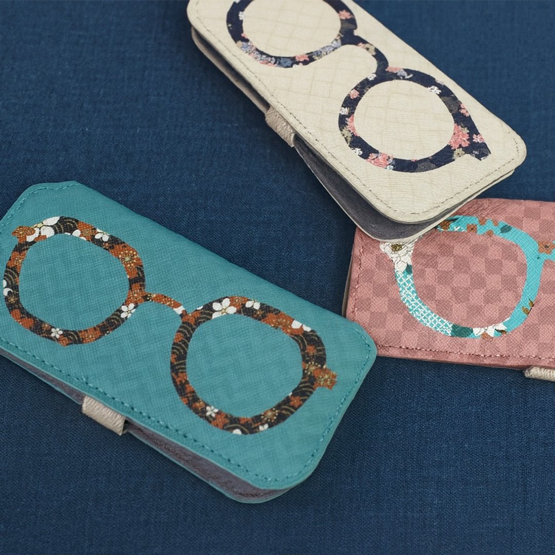 随身眼镜套 Calmo Eyeglass Case カルモ 纤薄眼镜盒 日本和服图案 (KIMONO PRINT DESIGN) - 眼镜盒/眼镜布 - 其他人造纤维 