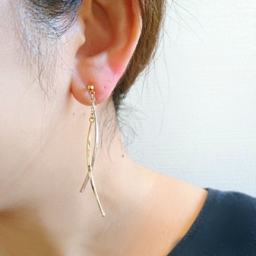 gold & silver stick Clip-On, earrings - 耳环/耳夹 - 其他金属 金色
