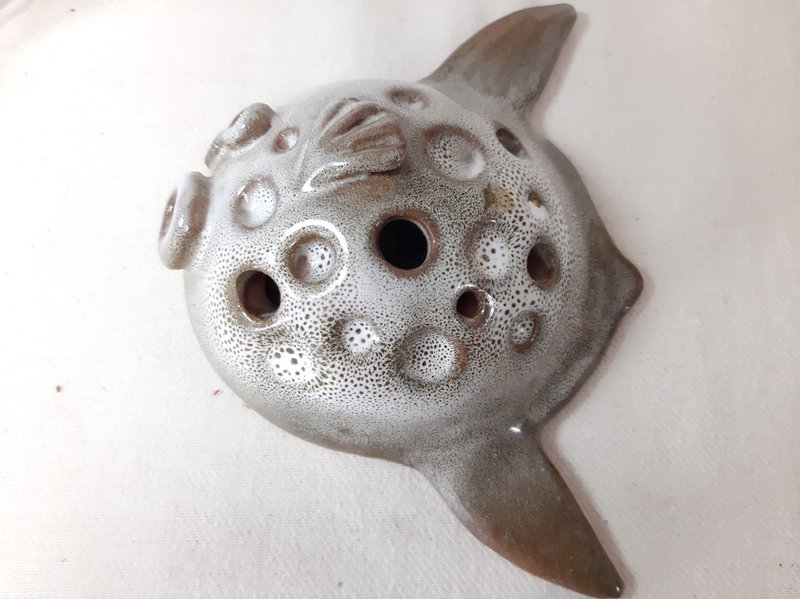 曼波陶鱼双用笔插壁饰 - 笔筒/笔座 - 陶 紫色