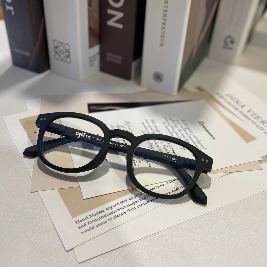 Sightus 抗蓝光老花眼镜/ 亚洲版型经典/ 波士顿框/ 雾黑 - 眼镜/眼镜框 - 塑料 黑色