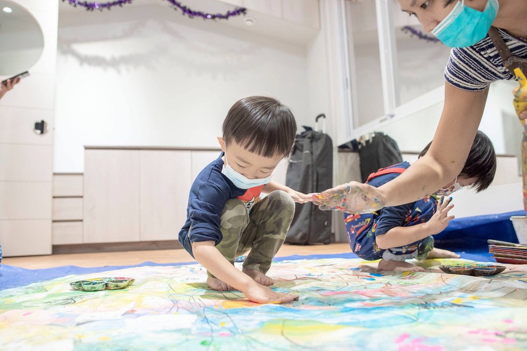 幼儿综合美术自然美学课程・向大自然学习艺术・领略大地之美 - 插画/绘画/写字 - 其他材质 