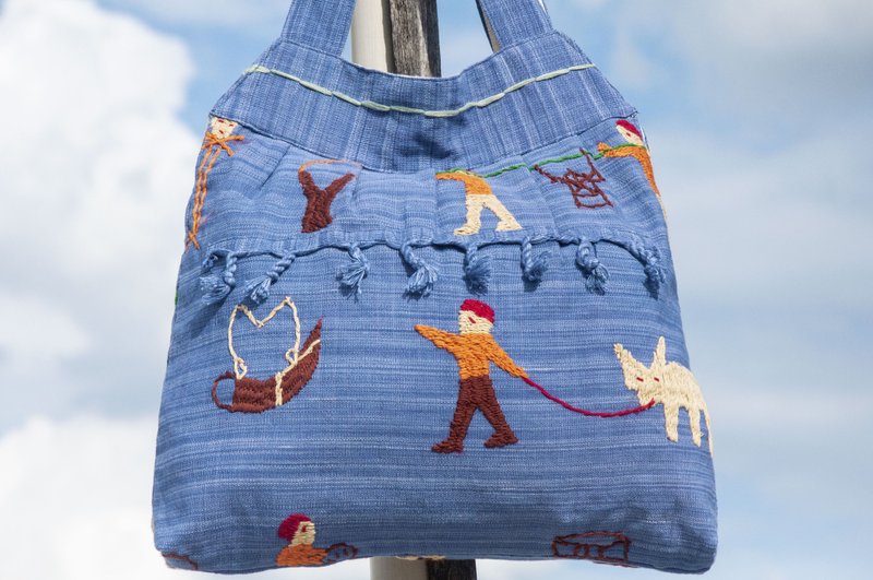 手缝纯棉布侧背包 刺绣托特包 手工刺绣肩背包 手绣包-彩虹动物 - 侧背包/斜挎包 - 棉．麻 蓝色