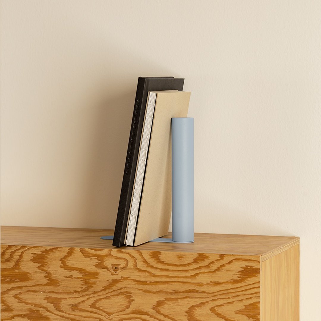 SLIM Bookend | 金属极简书挡 | 粉蓝 - 书架/书挡 - 其他金属 蓝色