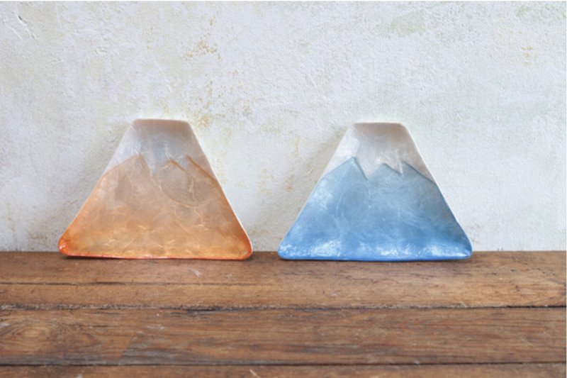 日本直送 菲律宾制 富士山贝壳碟 - 摆饰 - 贝壳 多色