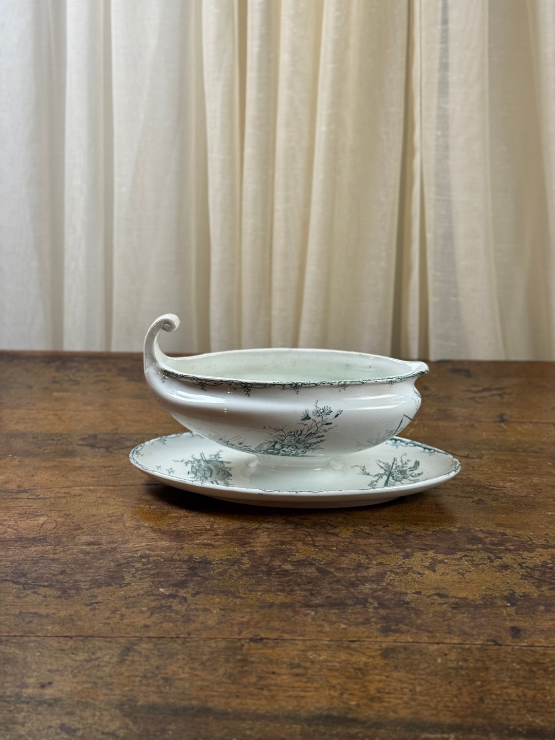 50603-典雅法国古董酱汁船 Elegant French antique sauce boat - 盘子/餐盘/盘架 - 瓷 