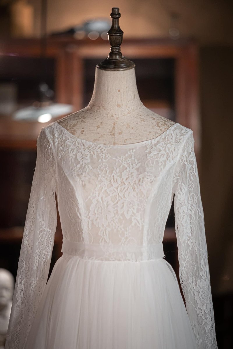 订制轻婚纱华丽大拖尾 - 晚装/礼服 - 棉．麻 白色