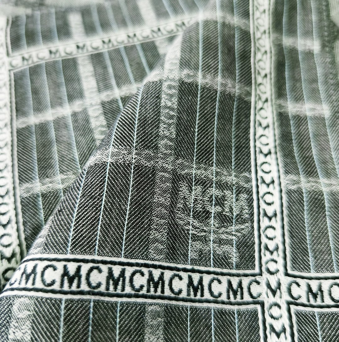 MCM 古董提花手帕 几何品牌标志图案 18.5 x 18 英寸 - 手帕/方巾 - 棉 灰色