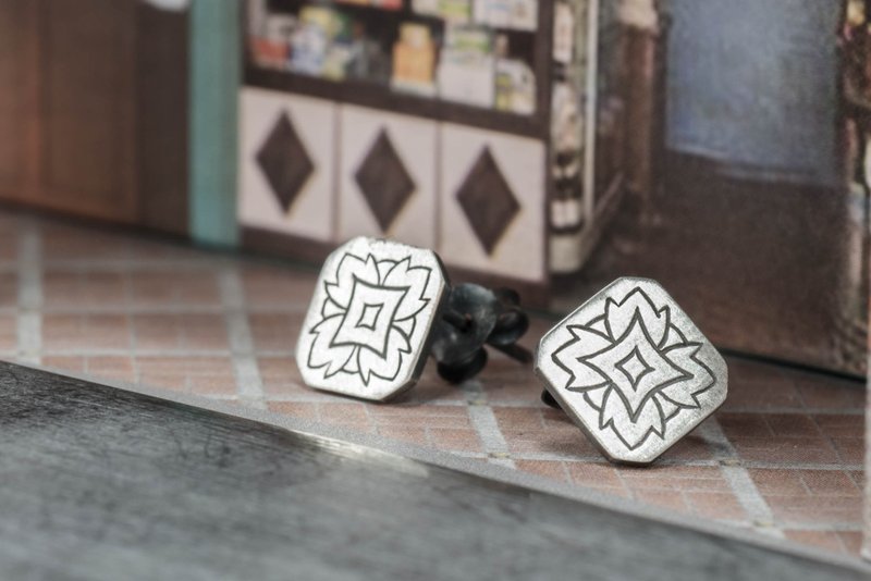 老式花边 耳环 - 耳环/耳夹 - 其他金属 灰色