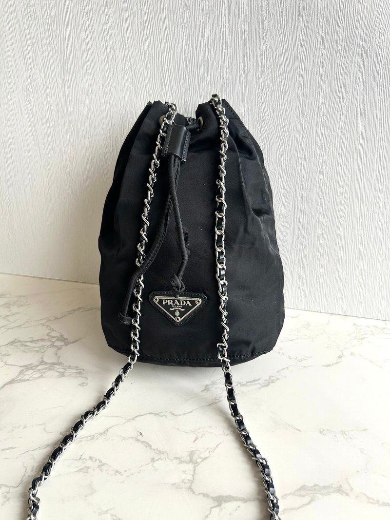 中古包 Prada 黑银链子迷你水桶包 侧背包 斜背包 单肩包 二手包 - 侧背包/斜挎包 - 尼龙 黑色